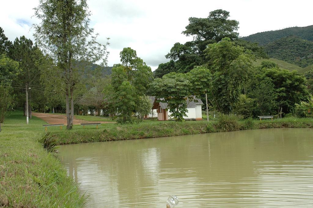 Pousada&Camping Serras Verdes Conservatória Buitenkant foto